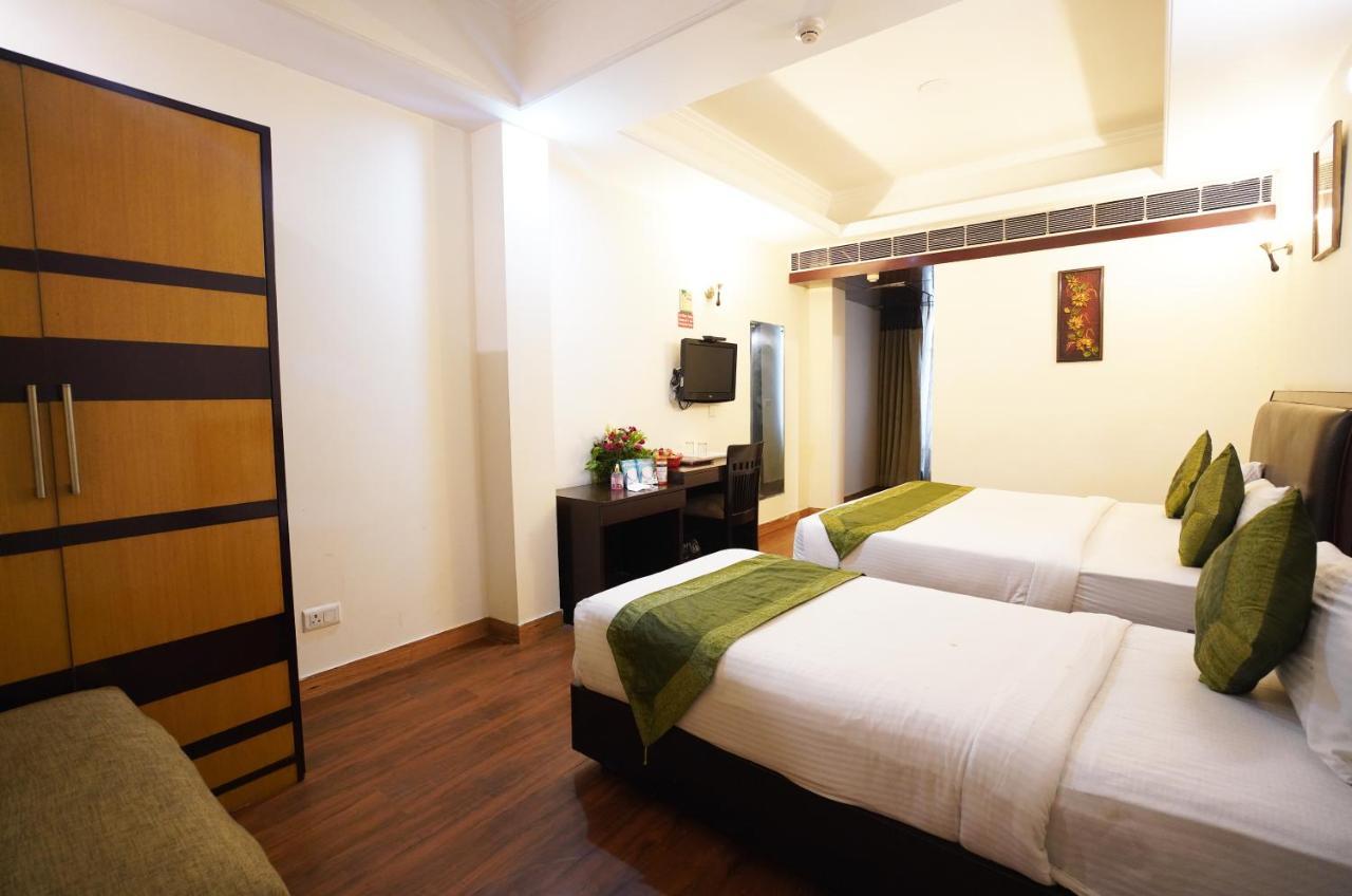 Airport Hotel Grand By Fantasia Nueva Delhi Exterior foto