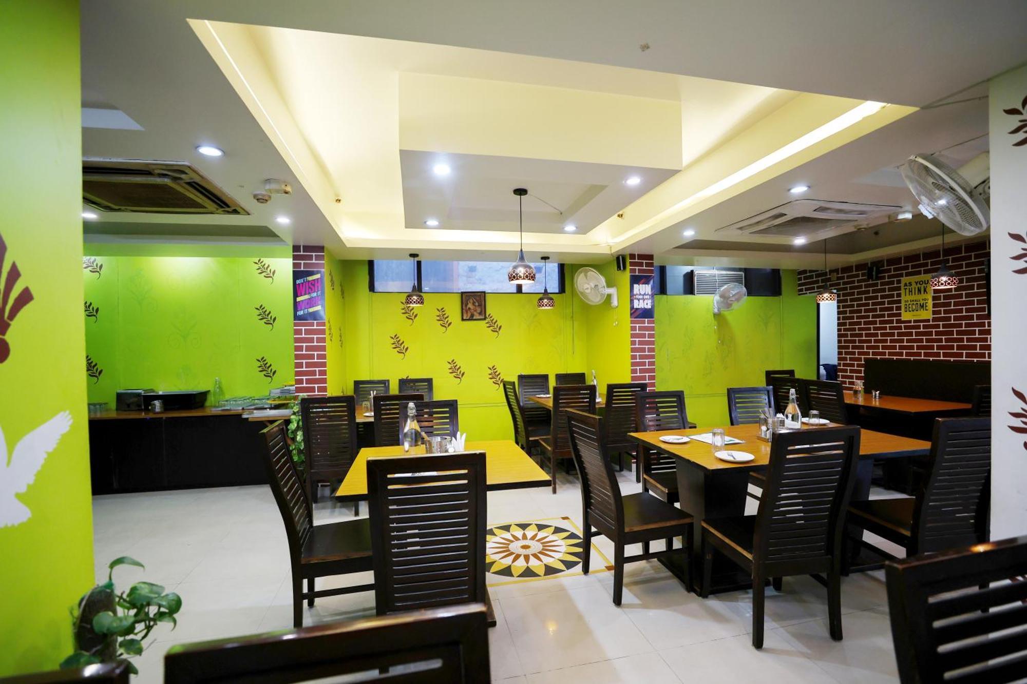 Airport Hotel Grand By Fantasia Nueva Delhi Exterior foto