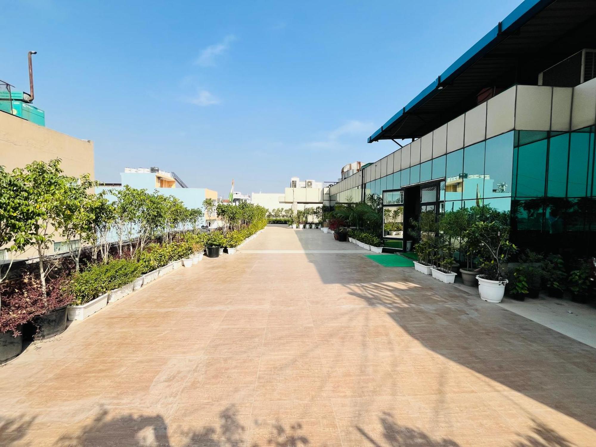 Airport Hotel Grand By Fantasia Nueva Delhi Exterior foto