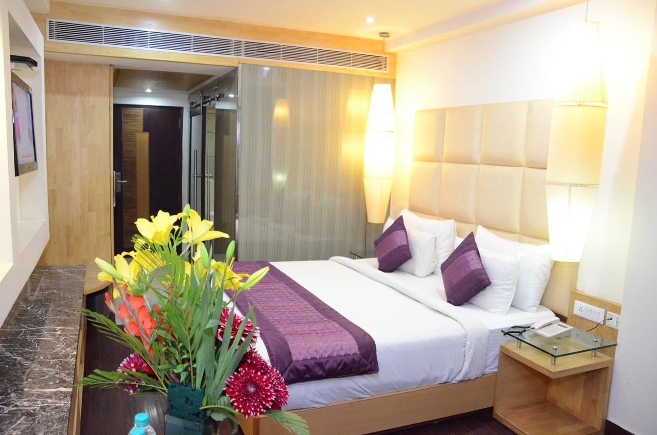 Airport Hotel Grand By Fantasia Nueva Delhi Exterior foto